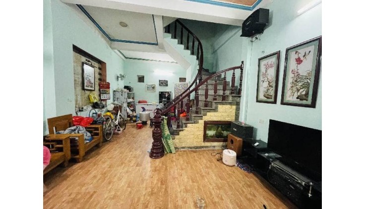 Nhà Trần Bình Trọng , P.5, 70m2,HXH ,2 tầng, 3 PN , ngang 5.2m hiếm, hoàn công