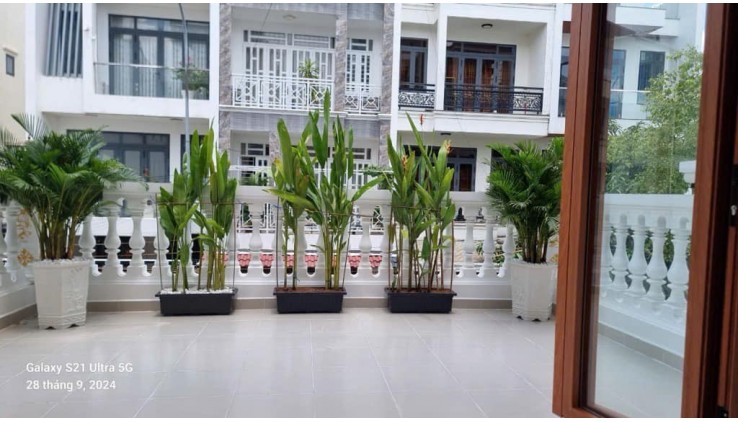 Bán nhà đẹp phường 15, HẺM ÔTÔ Gò Vấp, gần 120m2 sử dụng, 4PN, 3WC NHỈNH 4 TỶ