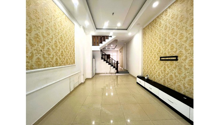 Cho thuê nhà 1T2L 4*25 3pn hẻm xe hơi đường 38 - Hiệp Bình Chánh