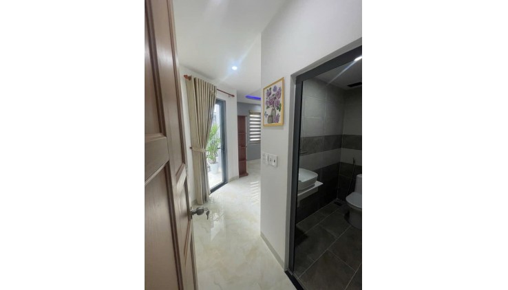 Nhà 3 tầng Lê Văn Thịnh, HXH, 78m2 , 4 PN , Hoàn công
