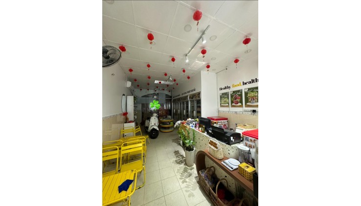 Cần sang nhượng cửa hàng trái cây nhập khẩu Đường Tân Thành