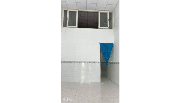Bán nhà giáp QUẬN BÌNH THẠNH, 54m2, (ngang 4m nở hậu 5.7m x 13m), NHỈNH 4 TỶ