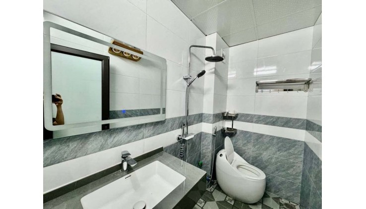 Nhà Nguyễn Thị Định, HXH,2 tầng 85m2 , 4 PN , Hoàn công