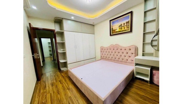 Nhà HXH , Bình Trưng Tây ,3 tầng 92m2 , 5 PN , Hoàn công