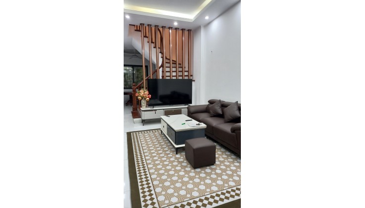 Nhà đẹp Bình Trưng Tây, HXH,3 tầng 65m2 , 4 PN ,PL chuẩn