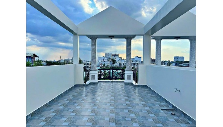 Nhà Lê Văn Thịnh, HXH,2 tầng 102m2 , 4 PN , Hoàn công