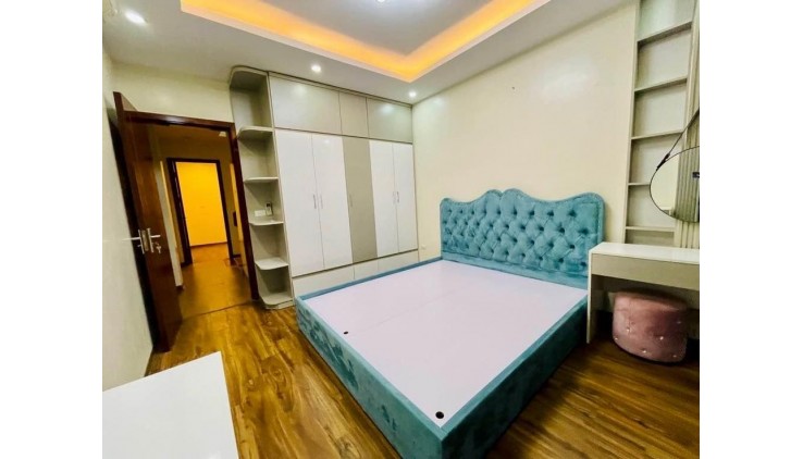 Nhà HXH , Bình Trưng Tây ,3 tầng 92m2 , 5 PN , Hoàn công