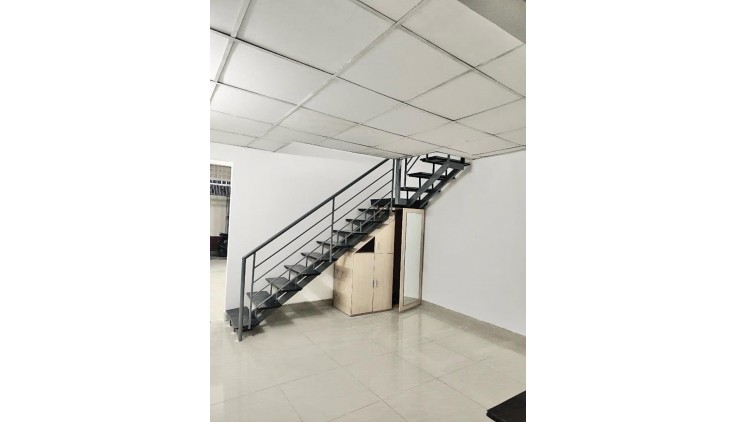 Nhà ngon cần bán, sát LOTTE Gò Vấp, (3.44 x 6.45) chỉ NHỈNH 2 TỶ