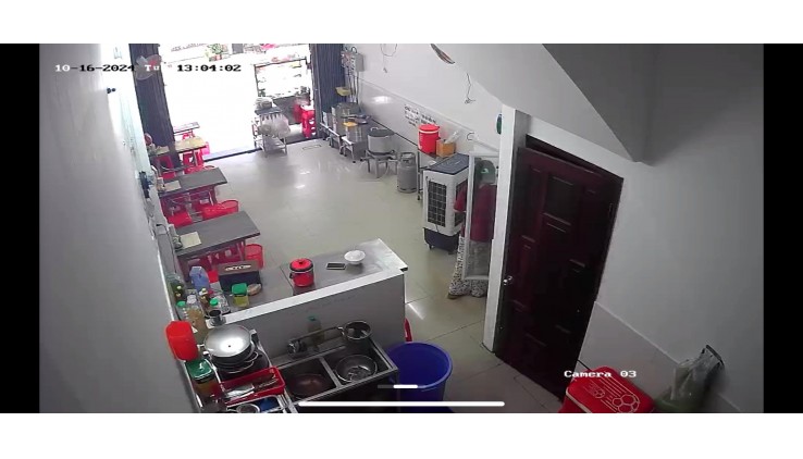 Sang quán tại Địa chỉ: 71 Đặng Chất , Phường 2 , Quận 8, HCM