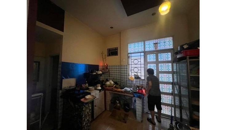 Mặt Tiền Trần Khắc Chân Phường Tân Định Quận 1.