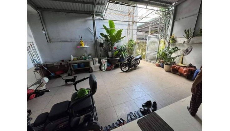 Mặt Tiền Kinh Doanh Đỗ Xuân Hợp Phước Long B Thủ Đức .