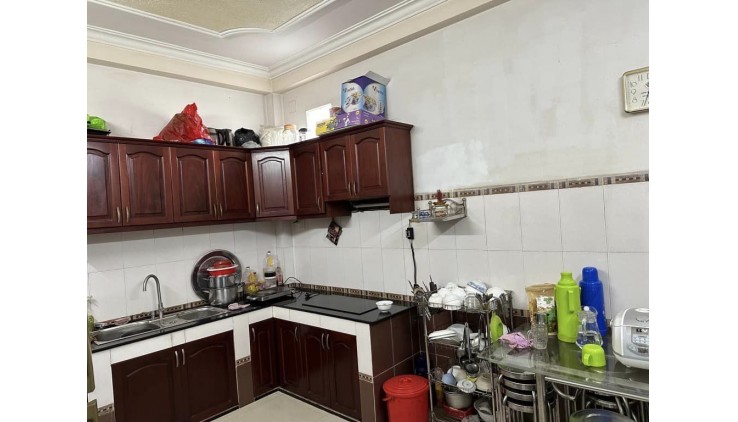 [MẶT TIỀN HUỲNH TẤN PHÁT] - NHÀ 4 TẦNG - Ô TÔ 7 CHỔ NGỦ TRONG NHÀ - DÒNG TIỀN 30 triệu/tháng