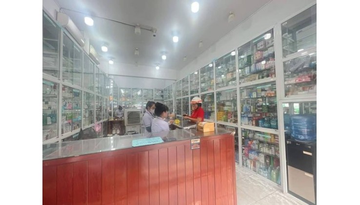 Mặt Tiền Kinh Doanh Trần Quốc Thảo Phường 7 Quận 3.