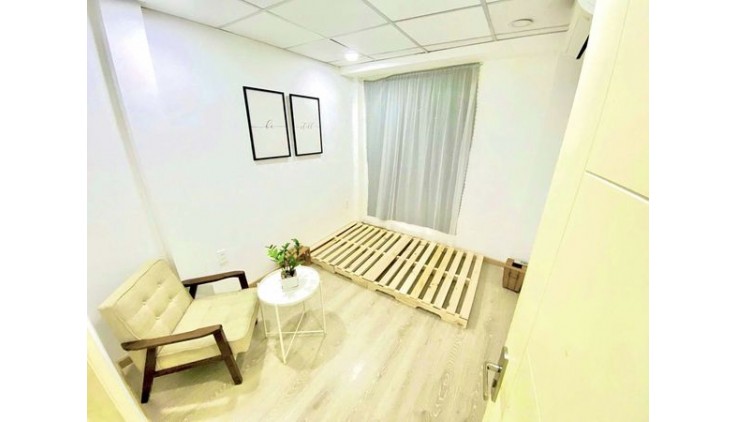 Nhà Bán Đường Trần Hưng Đạo Quận 1 Phường Cô Giang.