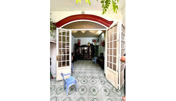NHÀ NGAY MT Hà Thị Khéo - ĐI BỘ RA COOP MART TRUNG CHÁNH. Giá chỉ 3,79 tỷ.