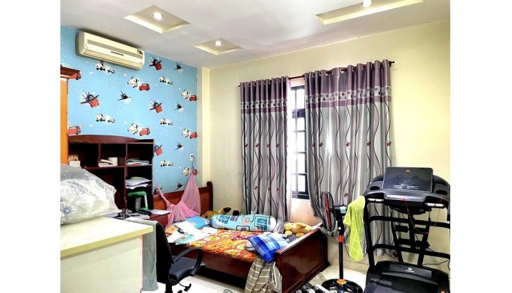 Nhà đẹp ở ngay gần Phạm Văn Chiêu, Gò Vấp, gần 55m2, 3 tầng, NHỈNH 5 TỶ