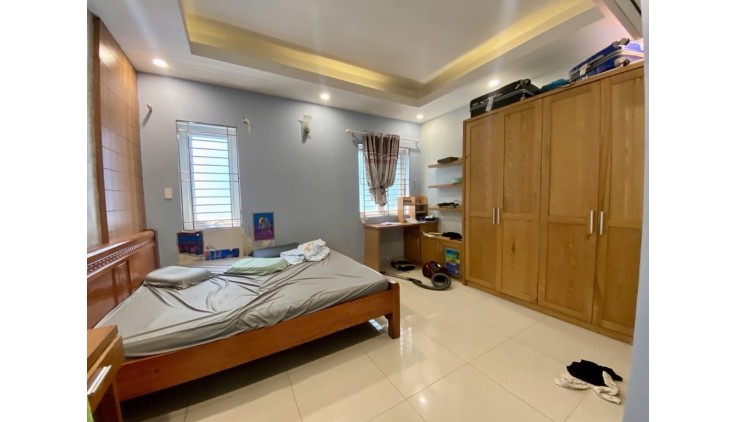 ĐỐI DIỆN AEON TÂN PHÚ _ NHÀ 4 TẦNG 4.3X16M HẺM XE HƠI TỚI NHÀ SÁT MẶT TIỀN BỜ BAO TÂN THẮNG CHỈ 6.4 TỶ