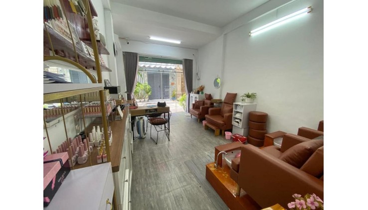 SANG NHƯỢNG GIÁ NHƯ TẶNG 75 TRIỆU TIỆM SPA NAIL GỘI ĐẦU DƯỠNG SINH