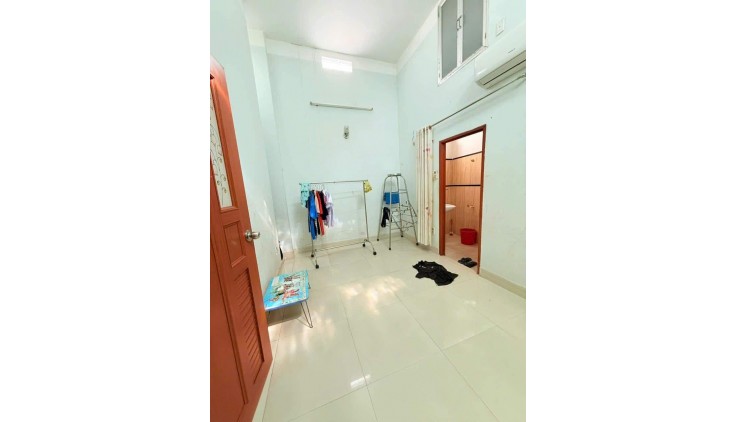BÁN NHÀ gần SÂN BAY,Gò Vấp, 54m2, Chỉ 83 TRIỆU/M2