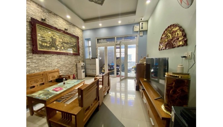 ĐỐI DIỆN AEON TÂN PHÚ _ NHÀ 4 TẦNG 4.3X16M HẺM XE HƠI TỚI NHÀ SÁT MẶT TIỀN BỜ BAO TÂN THẮNG CHỈ 6.4 TỶ