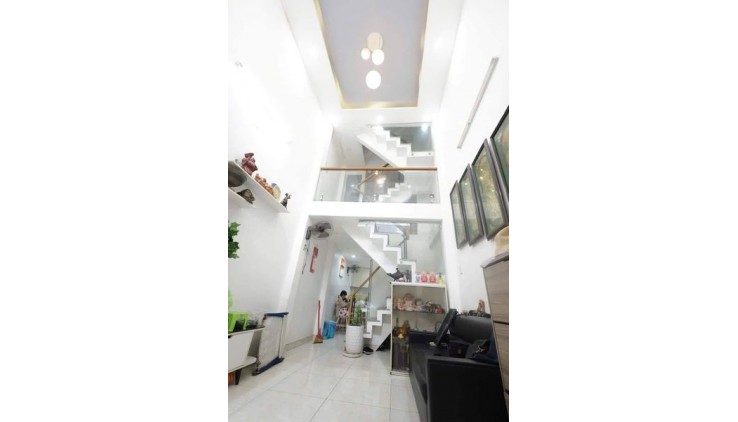 Đường Nguyễn Thiện Thuật Quận 3 Phường 3.