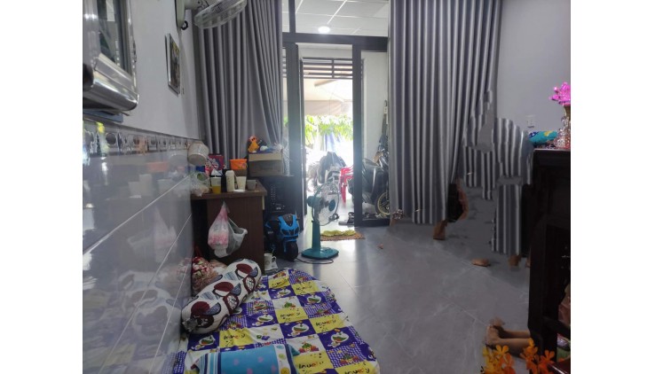 NHÀ MT Đường RỘNG 10M TÂN XUÂN - HÓC MÔN - Gần đường TÔ KÝ.