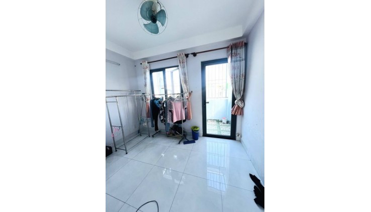 Đường Nguyễn Thiện Thuật Quận 3 Phường 3.