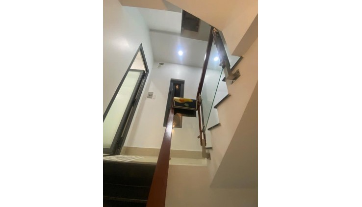 Nhà Xô Viết Nghệ Tĩnh , P.26,HXT thông  ,82m2, 3 PN ,DÒNG TIỀN, sổ vuông