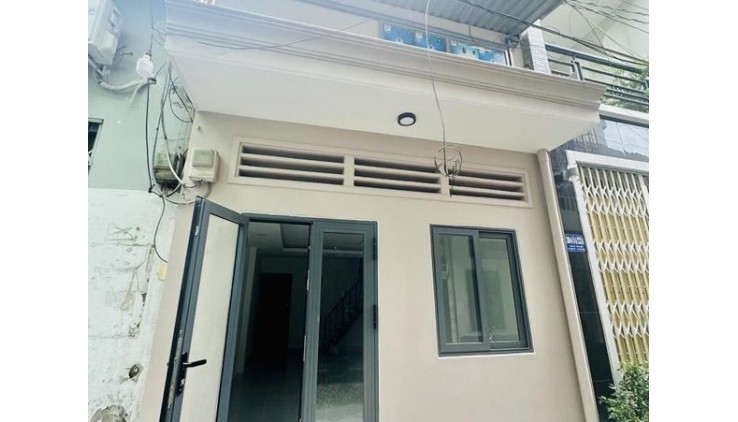 NHÀ MỚI ĐẸP Ở NGAY - NGAY AEON - SÁT MẶT TIỀN- 33M 2 TẦNG NHỈNH 3 TỶ XÍU