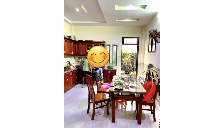 Nhà đẹp ở ngay gần Phạm Văn Chiêu, Gò Vấp, gần 55m2, 3 tầng, NHỈNH 5 TỶ