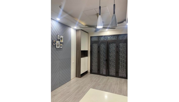 Nhà Nguyễn Văn Đậu, P.11, 52m2, 2 tầng ,2 PN , HXH sát, NT full