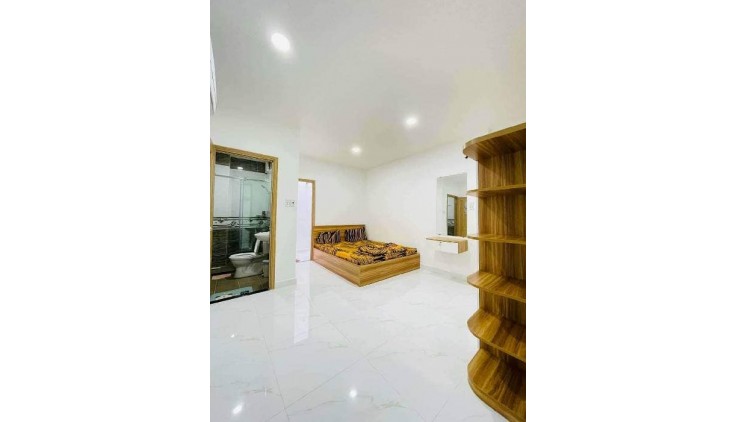 Nhà Xô Viết Nghệ Tĩnh, P.26, 44m2, 2 tầng , ngang khủng 4.4m
