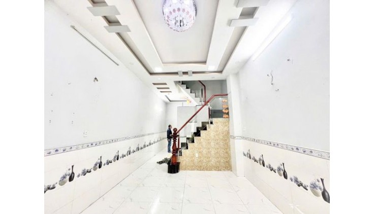 NHÀ 3 TẦNG LÊ ĐÌNH CẨN- 40 M2- HẺM XE HƠI - Giá chỉ 3,99 Tỷ