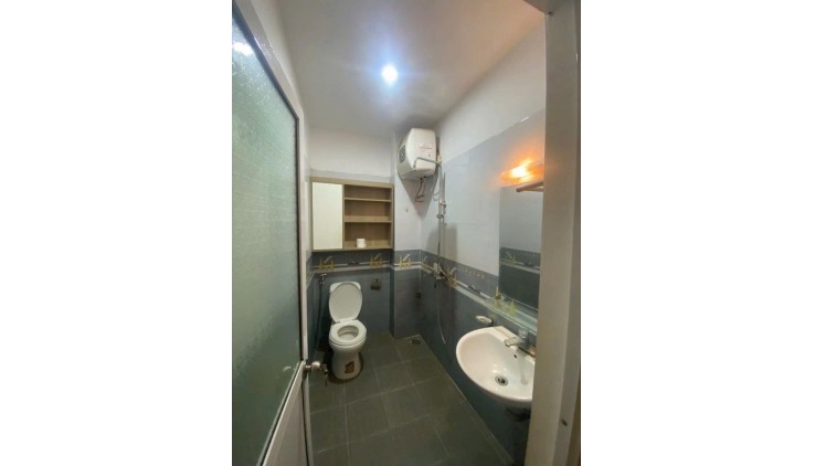 Nhà Nguyễn Văn Đậu, P.11, 52m2, 2 tầng ,2 PN , HXH sát, NT full
