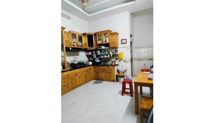 Nhà Điện Biên Phủ, P.15, 66m2,ngang 4m, 2 tầng, HXH thông