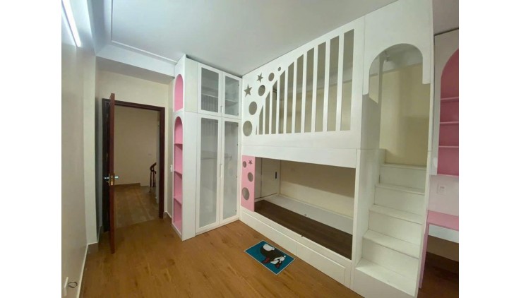 Nhà Nguyễn Văn Đậu, P.11, 52m2, 2 tầng ,2 PN , HXH sát, NT full