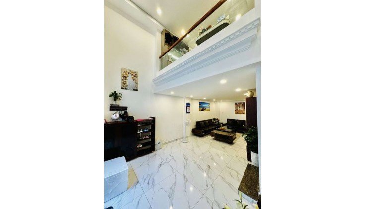 Hẻm Ôtô Đường Hai Bà Trưng Quận 3 Phường 8.