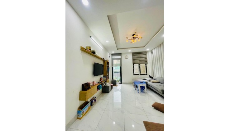 LÊ TRỌNG TẤN - MẶT TIỀN KINH DOANH ĐƯỜNG 8M CÓ LỀ - 65M - 4 TẦNG NHỈNH 8 TỶ