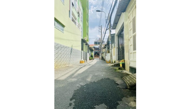 5X10 - SÁT MẶT TIIỀN - HXH THÔNG - GẦN AEON - ĐHCT - 3 TẦNG - 3 PN GIÁ NHỈNH 5 TỶ