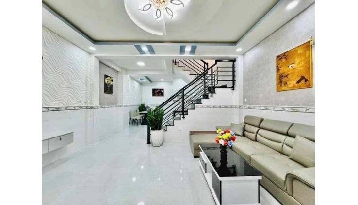 NHÀ PHỐ NGUYỄN TƯ GIẢN P12 GV BỀ NGANG 5M.