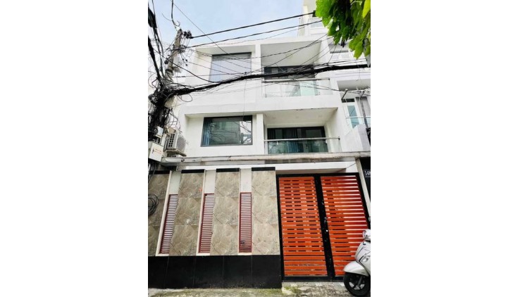 Đường Trần Văn Quang Phường 10 Quận Tân Bình.