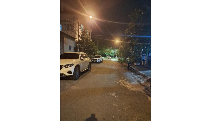 [SIÊU PHẨM NHÀ PHỐ] - KẾT CẤU 3 TẦNG - NGANG 7m HIẾM - NGAY KHU HÀNH CHÍNH - NGUYỄN BÌNH