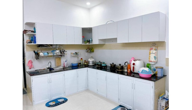 Nhà 2 MTKD ,P.1, Phú Nhuận,HXH thông ,4 tầng , 3 PN,vuông , hoàn công