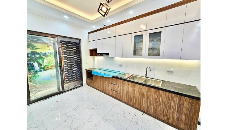 Bán nhà PHAN VĂN TRỊ , HXH KINH DOANH , 55m2,2 tầng, KHÔNG QUY HOẠCH
