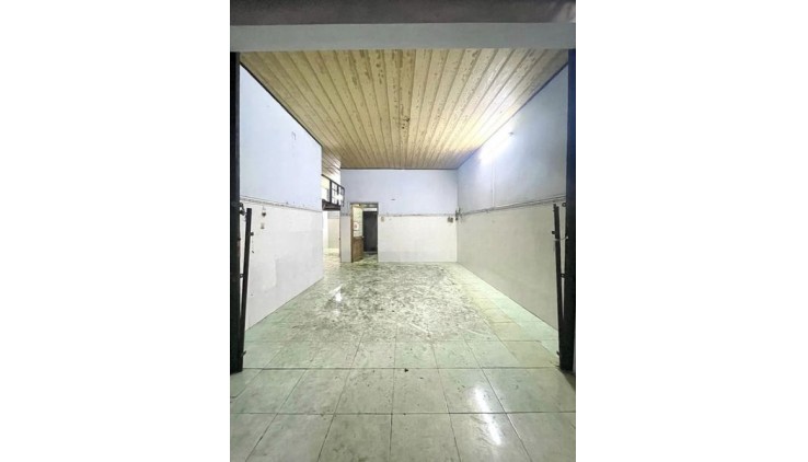 NHÀ C4 62M2 - NỞ HẬU - SÁT MẶT TIỀN KÊNH NƯỚC ĐEN - GIÁP TÂN PHÚ GIÁ NHỈNH 3 TỶ TL