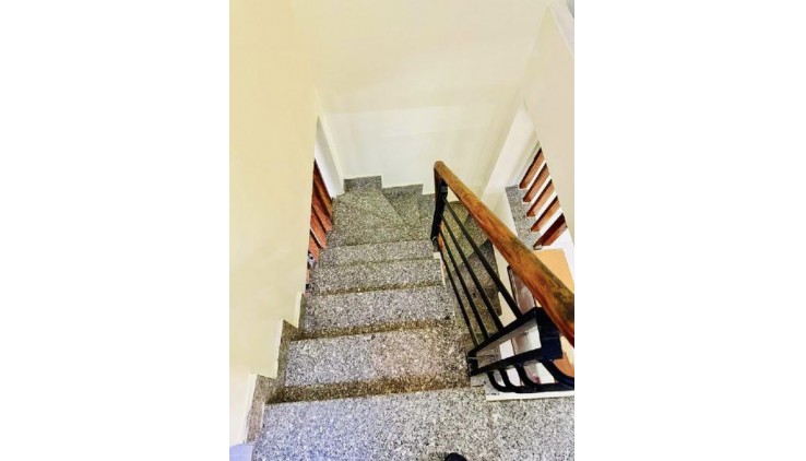 64M - NGAY CHỢ TÂN HƯƠNG - HẺM Ô TÔ ĐỖ CỬA - 2 TẦNG GIÁ 4.25  TỶ - 60TR/M