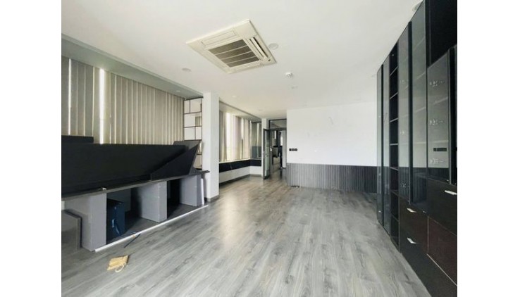 Hẻm Nhựa 8m Toà Nhà Đường Tô Hiến Thành Quận 10 Phường 13.