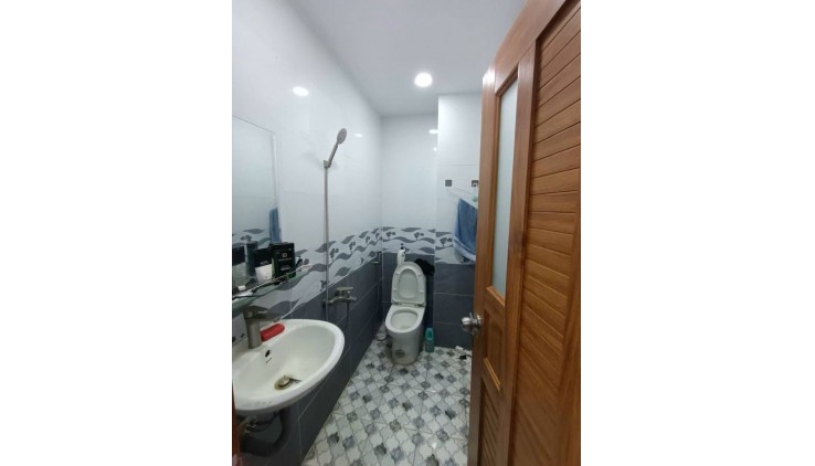 +1 Bán nhà Xô Viết Nghệ Tĩnh,p25, HXH, 30m2,3 tầng,4 PN , nhỉnh 4 tỷ