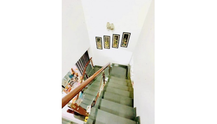 ĐỐI DIỆN AEON - SÁT MT - CẠNH CÔNG VIÊN - NHÀ MỚI 76M - 2 TẦNG - 3PN GIÁ NHỈNH 4 TỶ