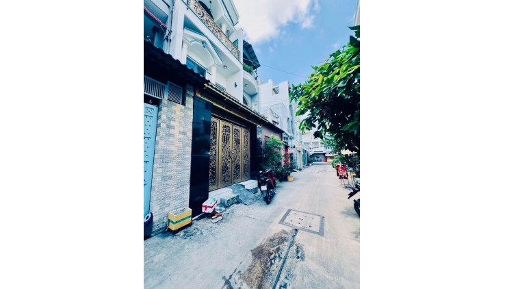 PHỐ ĂN UỐNG TÂN PHÚ - 90M2(4.2X20) NỞ HẬU - 3 TẦNG - ĐƯỜNG 10M GIÁ 12 TỶ NHỈNH XÍU TL